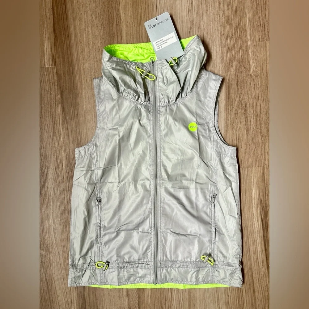 New Lorna Jane Active Women's Elevate Zip Up Sleeveless Vest Jacket Grey Small